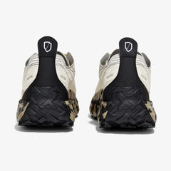 Women's Norda 001A