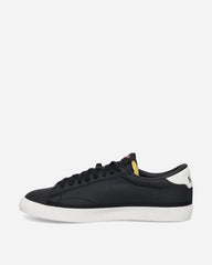 Tennis Classic Sneakers Black / Sail / Team Orange