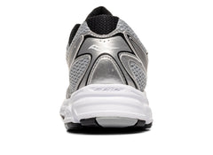 Saucony Ride Millennium in 'Silver / Black'