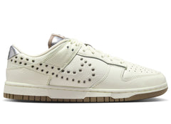Women's Nike Dunk Low