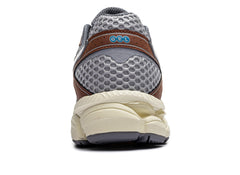 Asics x Emmi Gel-Cumulus 16