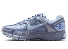 Women's Nike Zoom Vomero 5 in Ashen Slate / Metallic Silver