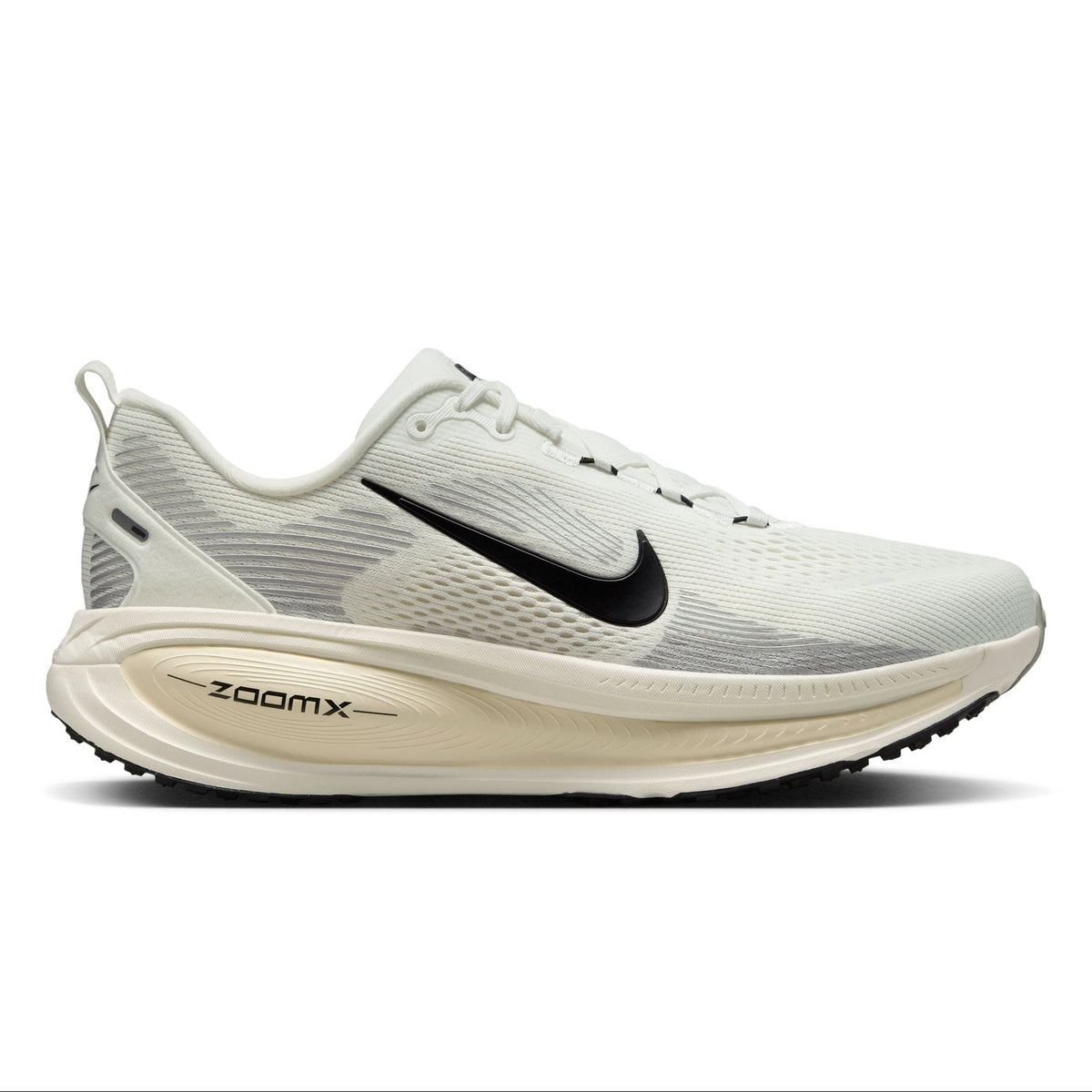 Nike Vomero 18 Shoes (Women's)