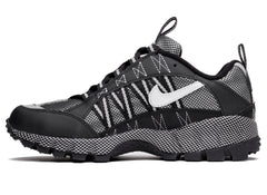 Nike Air Humara QS