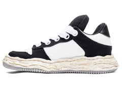 Maison Mihara Yasuhiro Wayne Puffer OG in Black/White