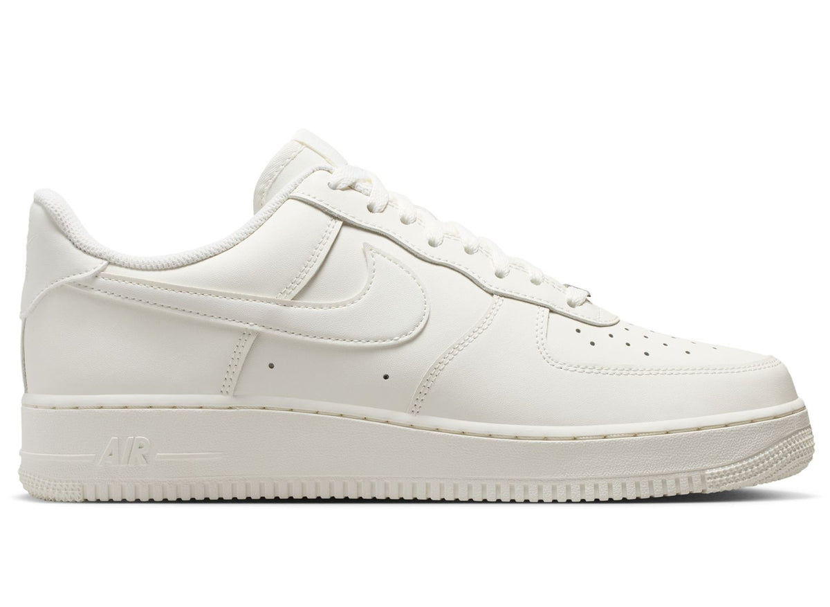 Nike Air Force 1 '07