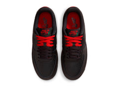 Women's Nike Air Force 1 '07 SE in Black / Sport Red